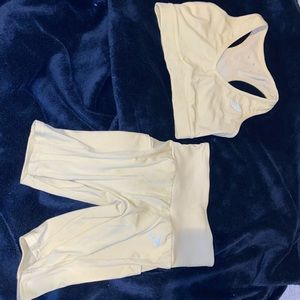 Gymshark sole lift collection short and bra set